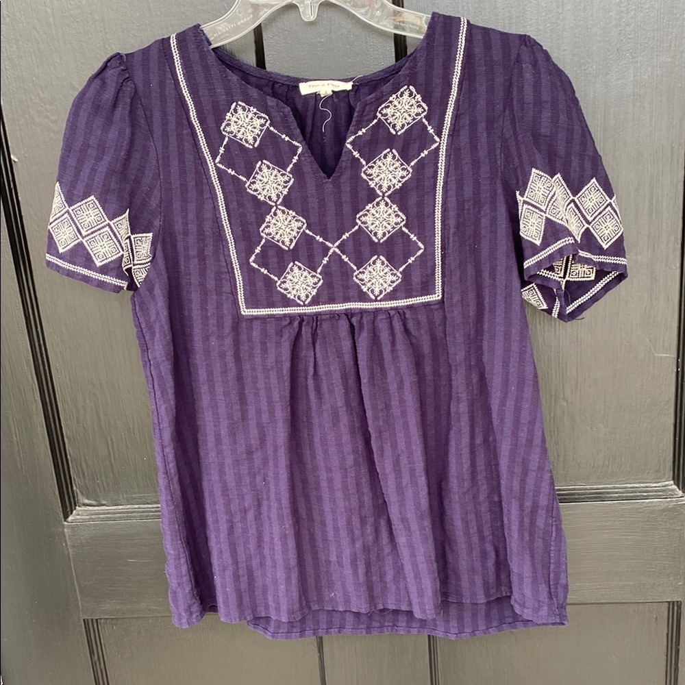 Tea and Rose Small Navy Embellished Puff Sleeve Blouse
